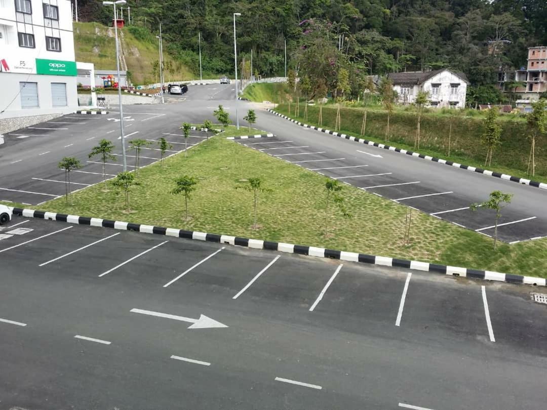 935 négyzetméteres, 3 hálószobás Apartman 2 fürdőszobával Tanah Rata területén Cameron Highlands Kültér fotó